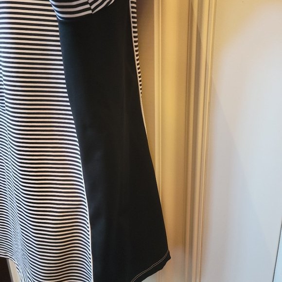 Tommy Bahama Island Zone Black Aubrey Stripe 1/2 Zip Athletic Top - Picture 6 of 16